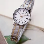 MONTRE Casio femme