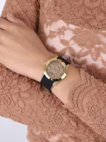 GUESS – Image 4